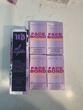 Urban Decay Face Bond Luminizer & All Nighter Setting Spray — Pink & Lavender